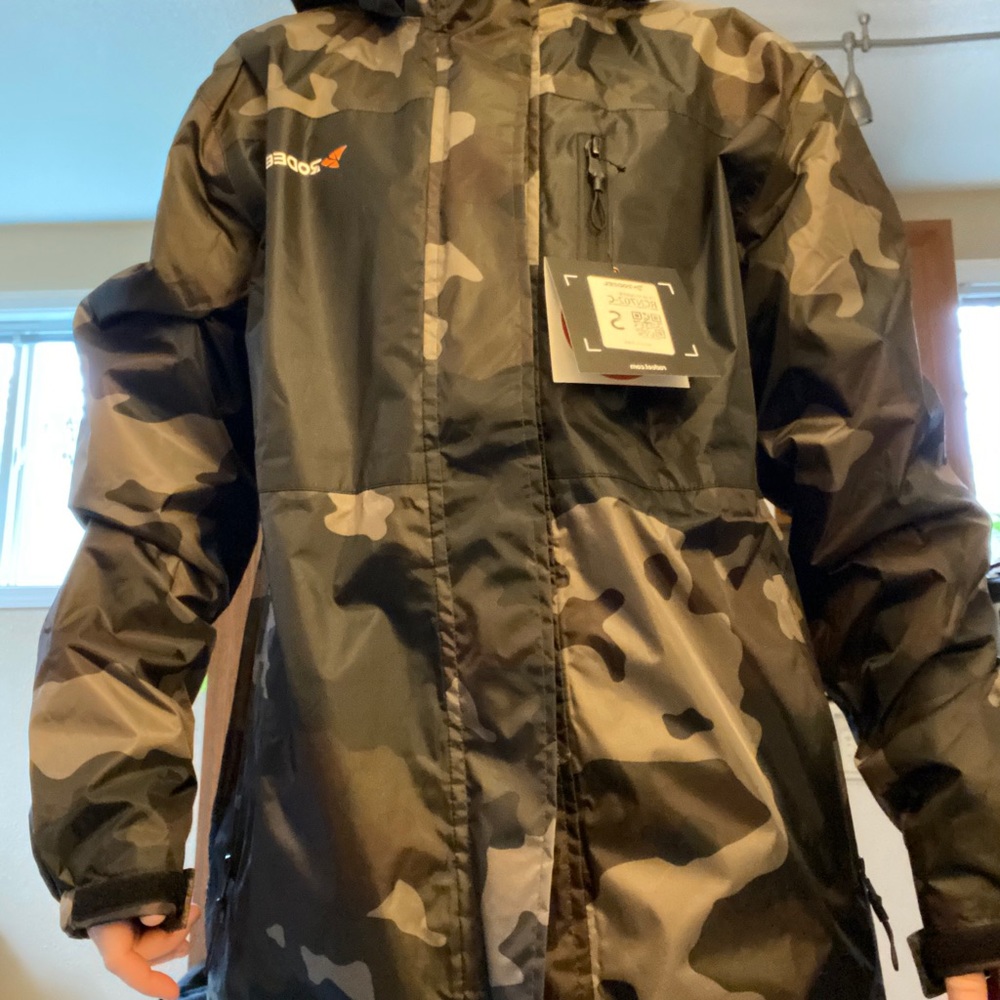 Rodeel Waterproof Jacket - Picture 6 of 8